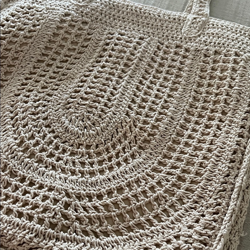 Macrame Purse - Picture 2 of 5